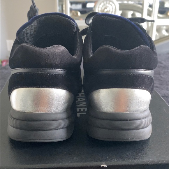 🚫SOLD🚫Chanel Sport Runner - Picture 3 of 3